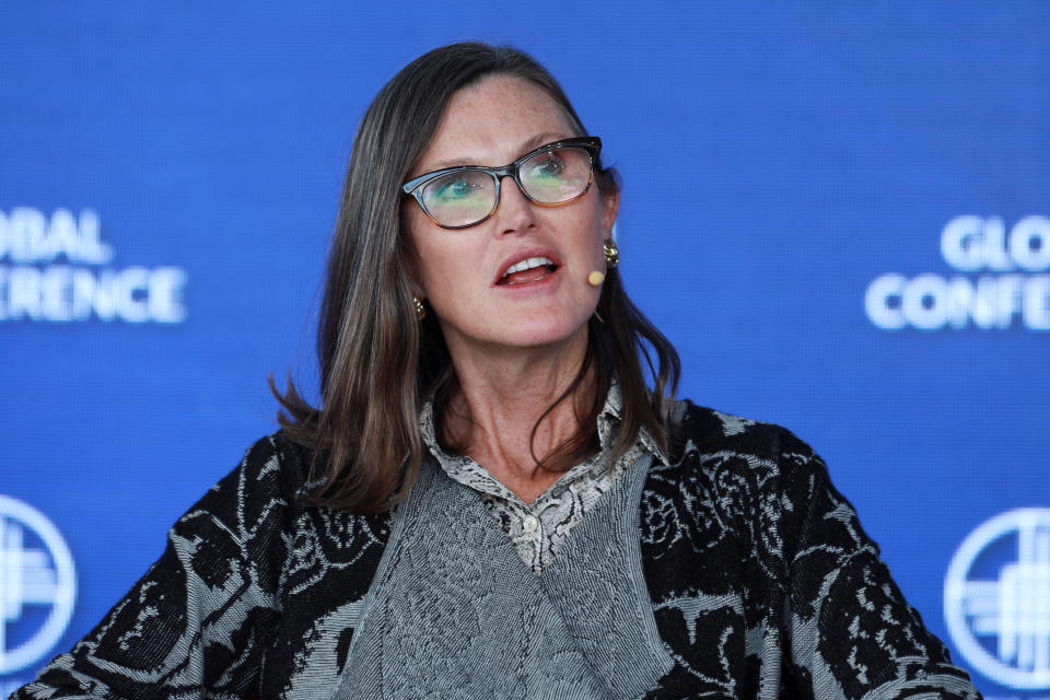 Cathie Wood, founder, CEO and CIO of ARK Invest, speaks during the Milken Institute's 2022 Global Conference in Beverly Hills, California, U.S., May 2, 2022. REUTERS/David Swanson