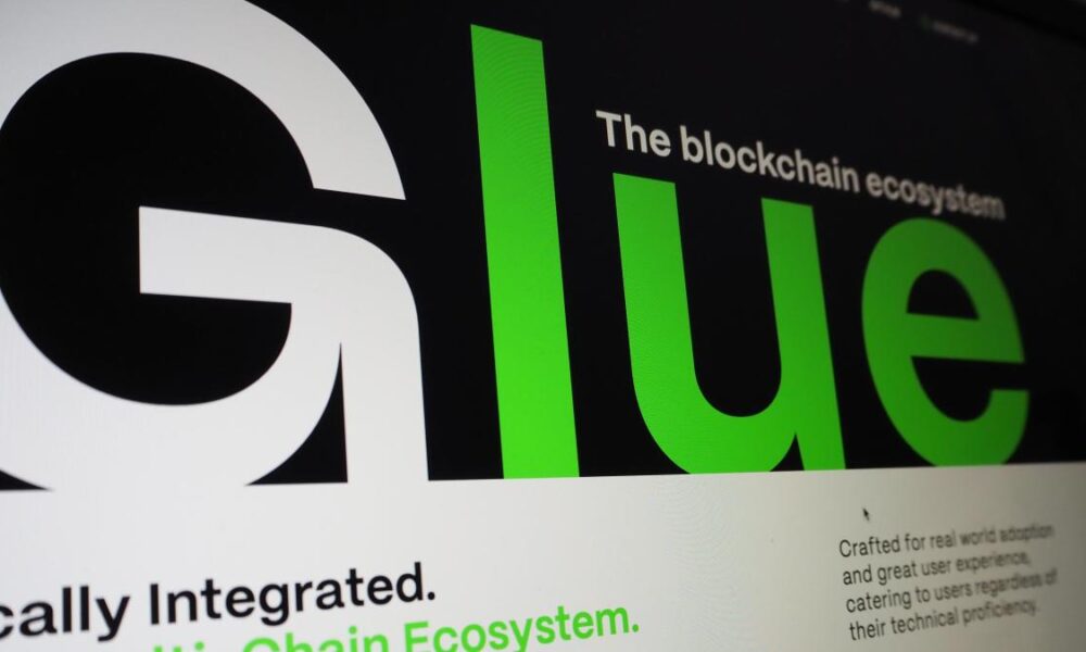 Crypto Sleuth Ogle offers a security-focused “glue” blockchain