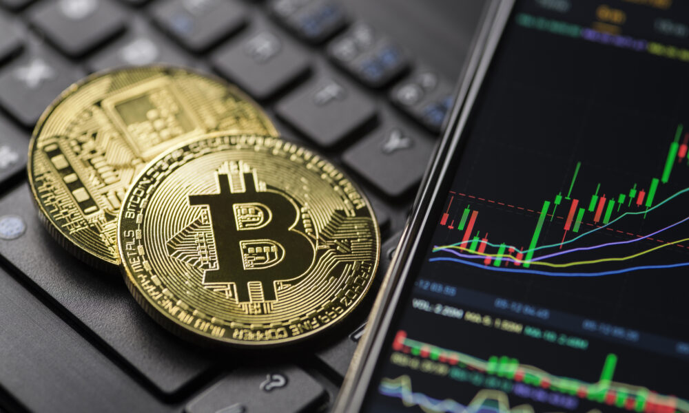 Bitcoin Rejection at $62,498 Signals Bearish Dominance, Here Are the Possible Outcomes