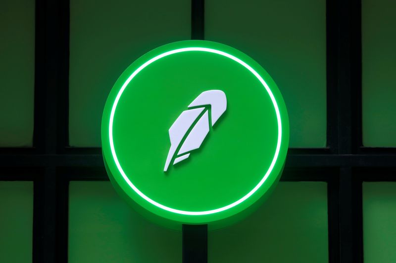 Robinhood bets big on crypto with $200M deal for Bitstamp