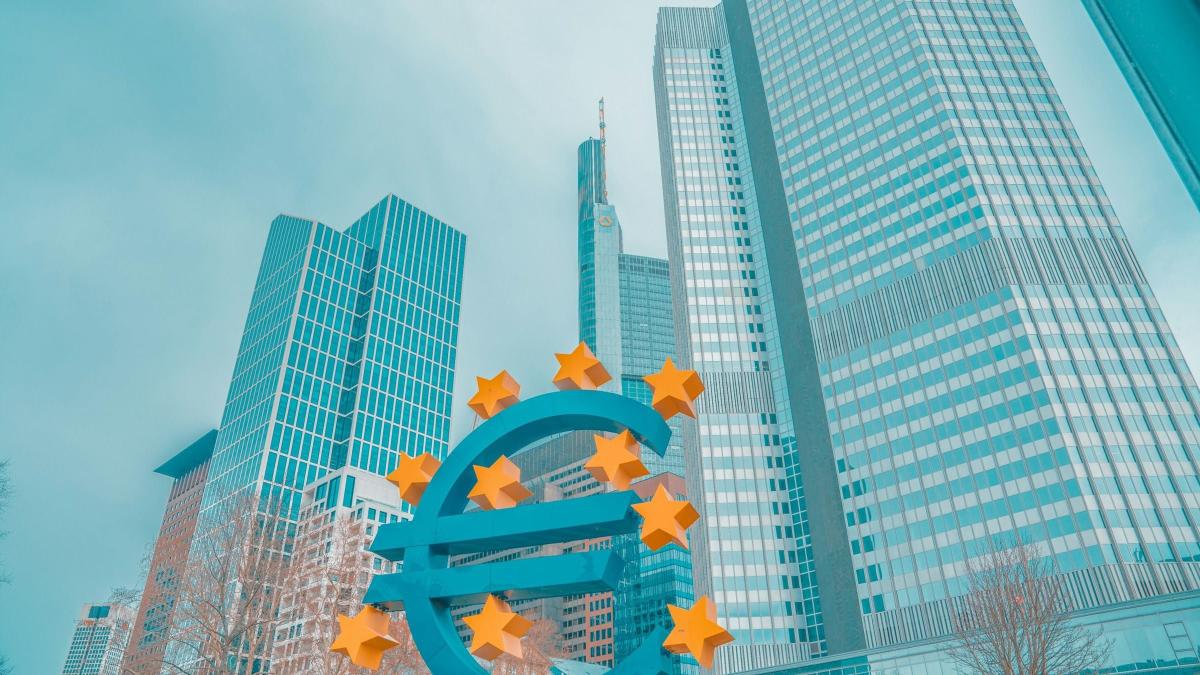 The European Central Bank is lying about Bitcoin or lying to itself