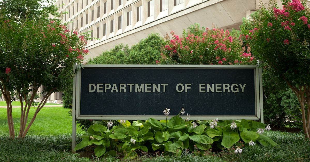 As DOE prepares for second round of controversial cryptocurrency mining research, industry weighs in