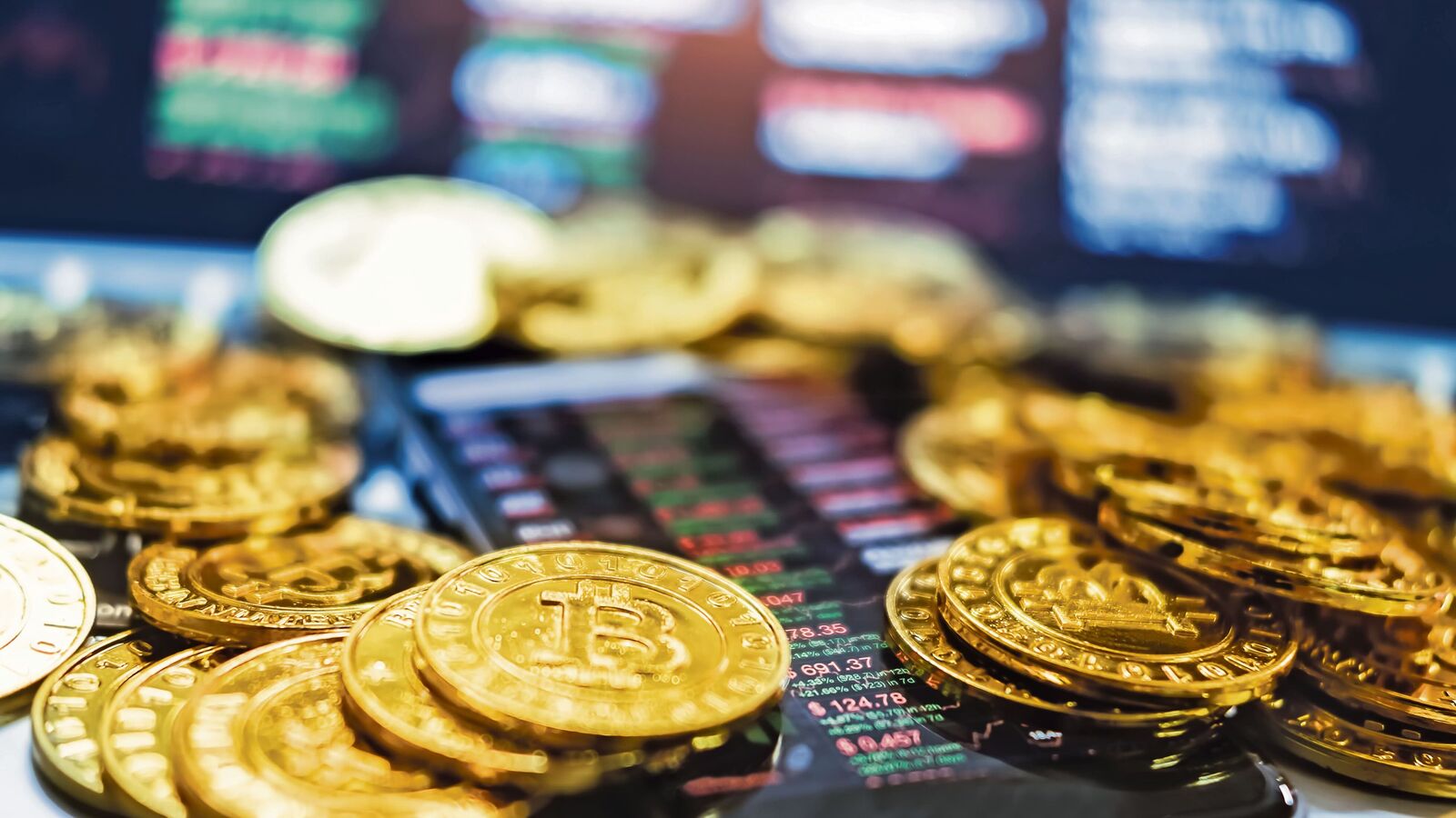 Bitcoin Surges 2.7% to 60,000 Level Again; What’s Driving the Rally?