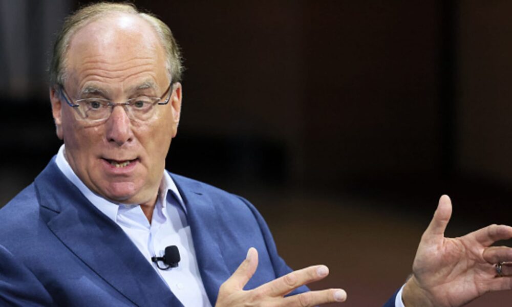 BlackRock's Larry Fink Says He's a 'Big Believer' in Bitcoin