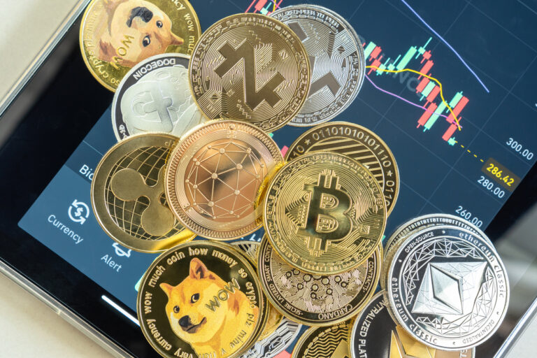 Cryptocurrency Market Set for Recovery as Liquidations Ease and Political Events Fuel Optimism