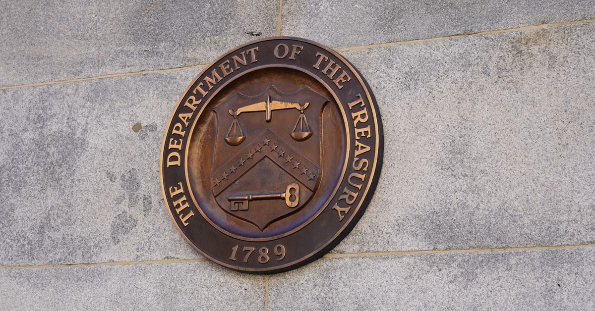 US Treasury issues crypto tax regime for 2025, delays non-depository rules